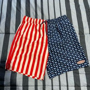 Boys Vineyard Vines boys size large swimsuit